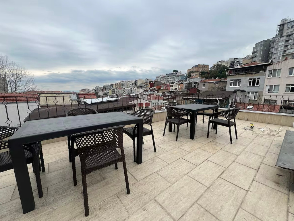 Cihangir Taksim Kazancı 1+1 Dev Teraslı - 1